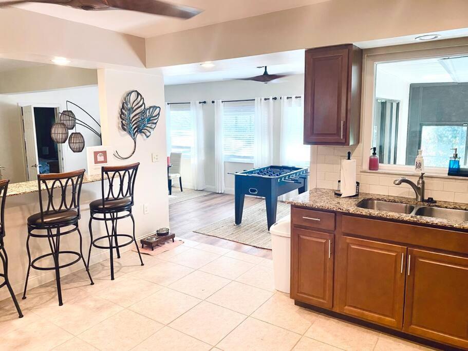 Heated Saltwater Pool Home Minutes To Beach Englewood Zewnętrze zdjęcie